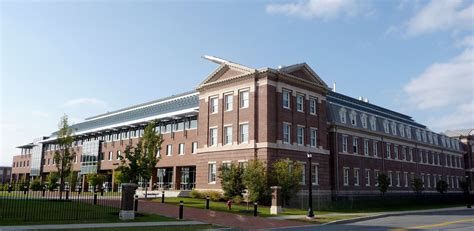 伦斯勒理工学院