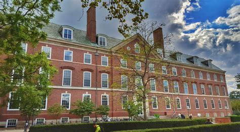 伊利诺伊大学厄巴纳-香槟分校