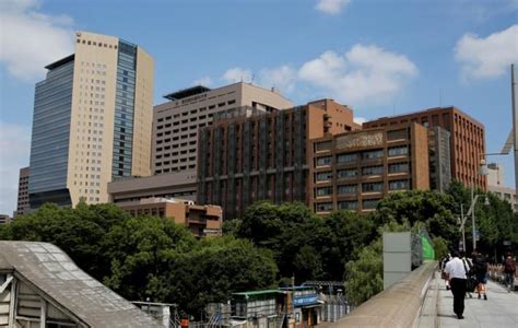 东京医科齿科大学