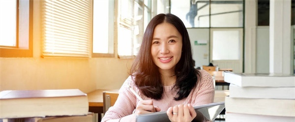 长治第八中学（职业高中部）