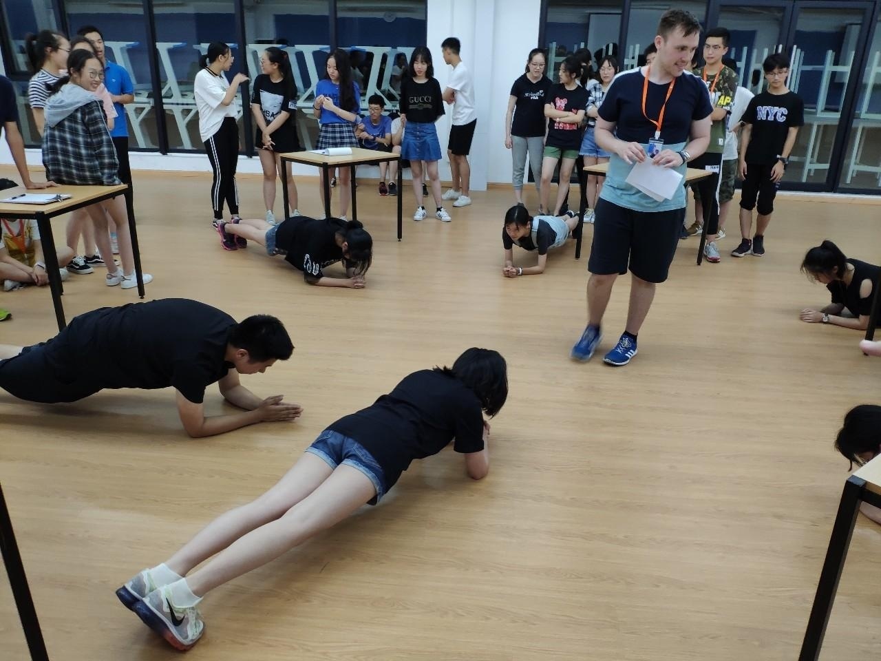 对抗活动.jpg