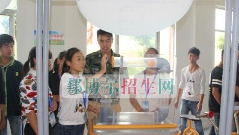 安龙县职业技术学校