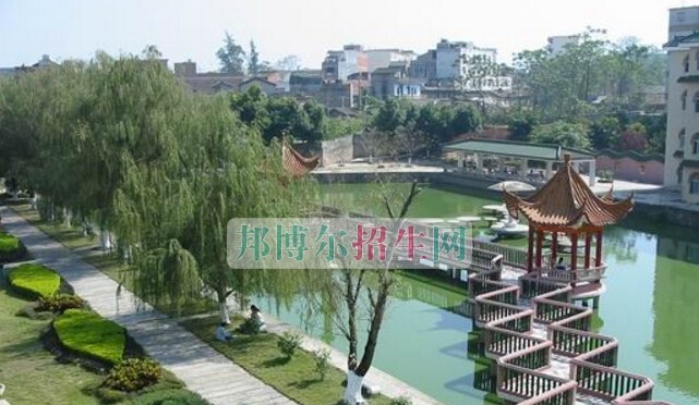 南宁市卫生学校