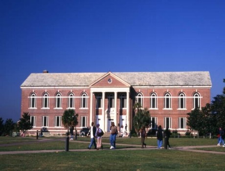 佛罗里达纪念大学