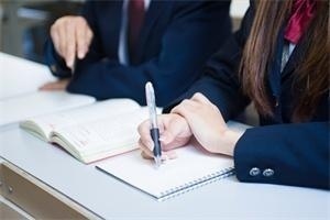 西南政法大学在职研究生进修班报名条件.jpg