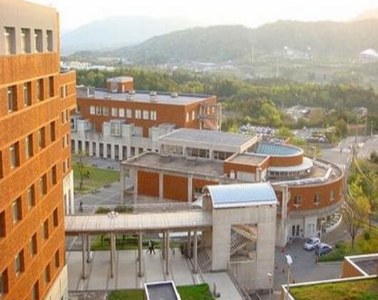 广岛市立大学