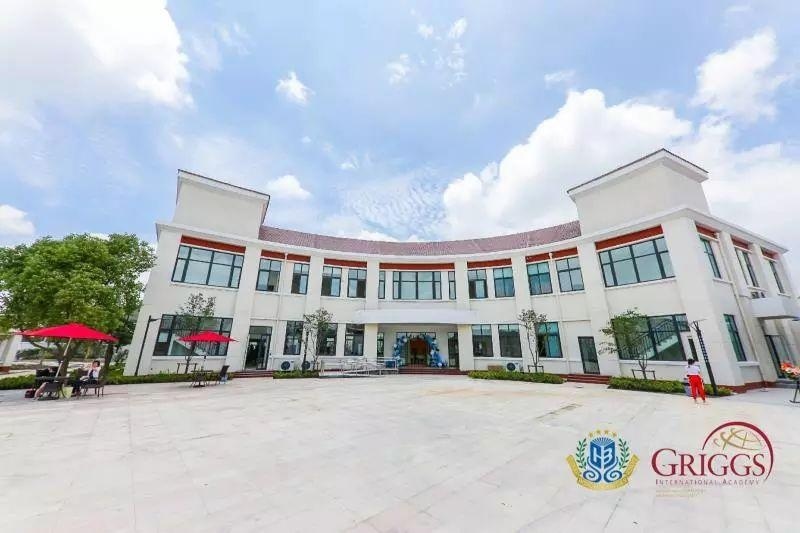 上海宏润博源学校.jpg