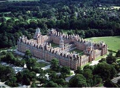 伦敦大学皇家霍洛威学院