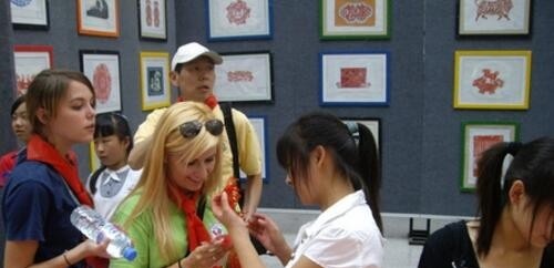 郑州艺术幼儿师范学校网站