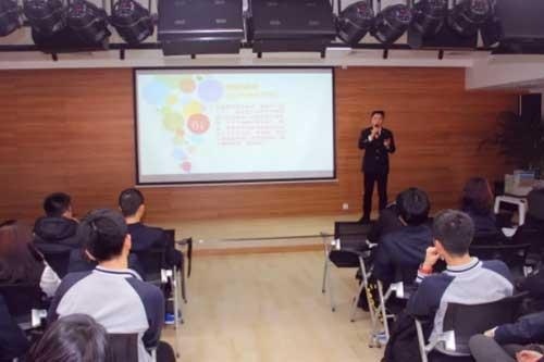 大连英领学校