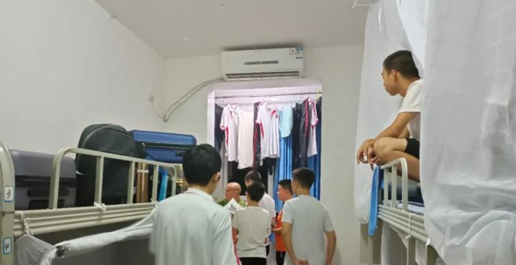 四川师大附中高中部2022年宿舍条件