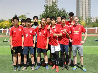 学生活动——足球