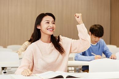 教学中应用科学的入学评测体系,实现学员的个性化学习。