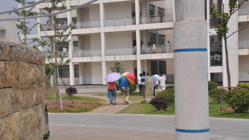 无锡海鹰技工学校