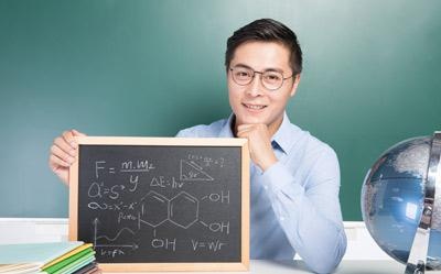 授课导师
