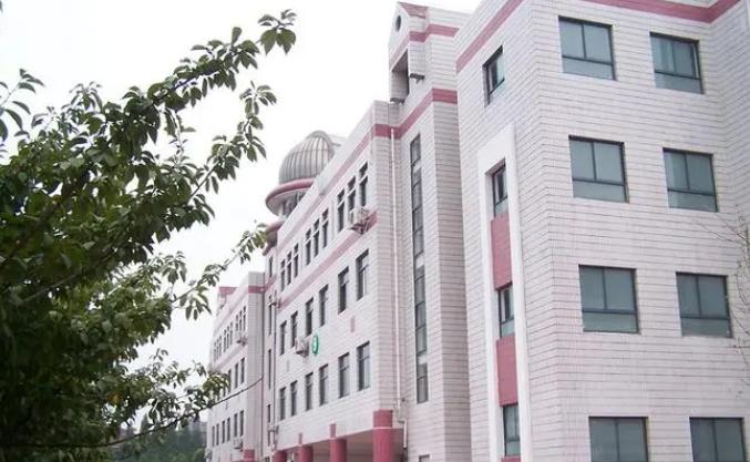 南京市上元中学怎么样、好不好