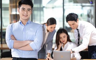 如何在众人当中脱颖而出呢?