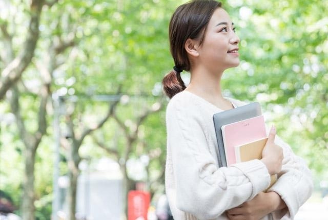 提供全能日语课程