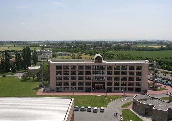 帕尔马大学
