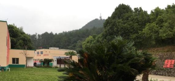 安远应用职业技术学校