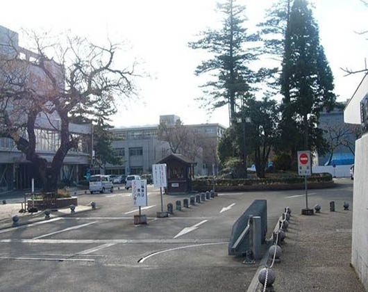 高知大学