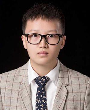李依霖