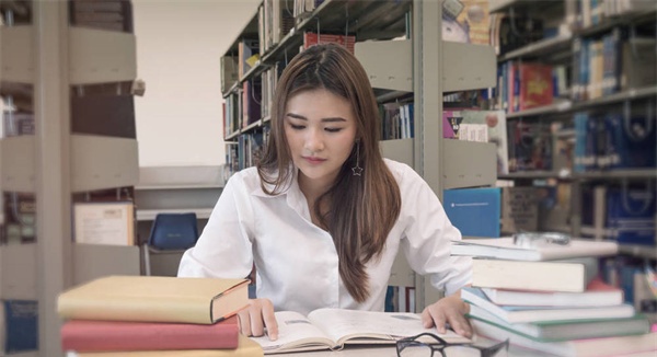 贵州中医药职业学校