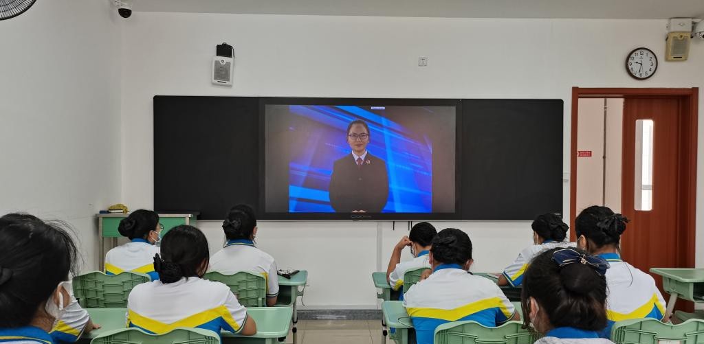 大连铁路卫生学校