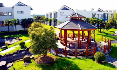 花园洋房中的国际学校:上海铭远国际高中环境