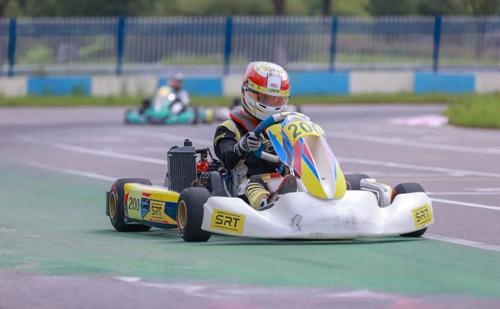 卡丁车比赛