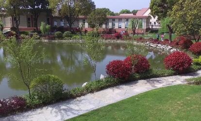 昆山美华学校东区校园环境