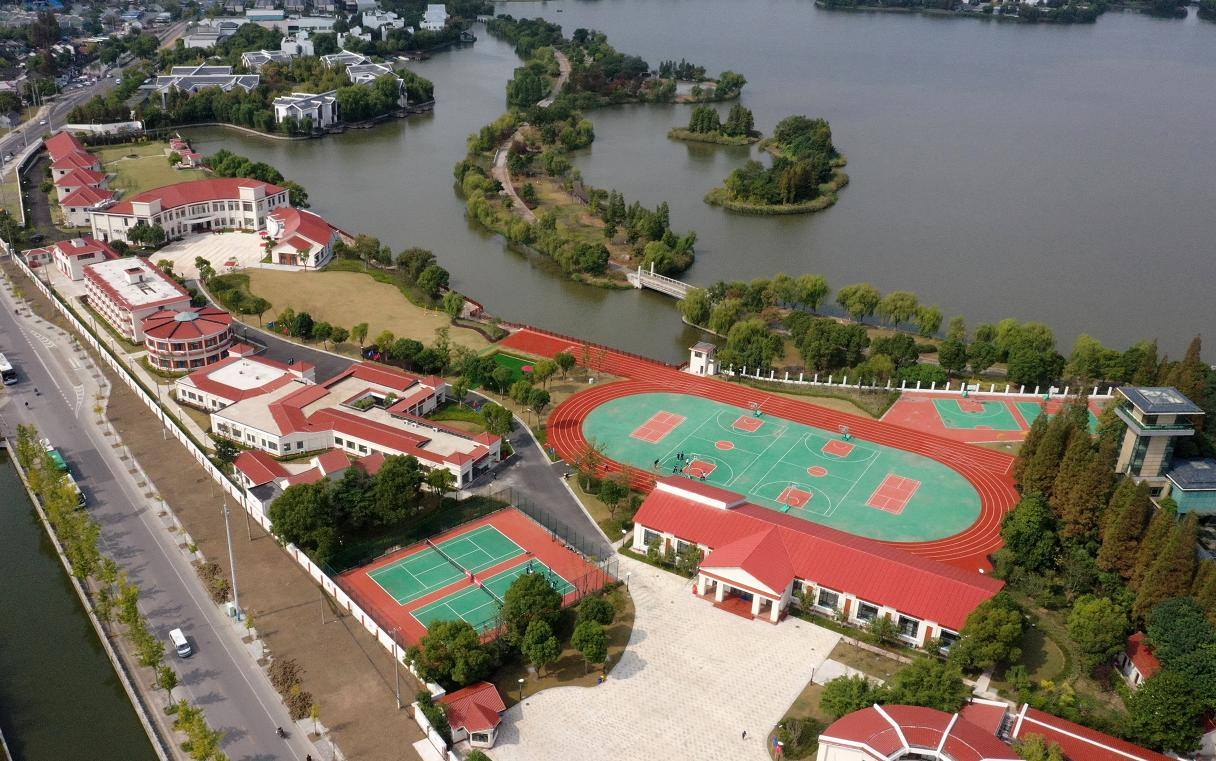 上海宏润博源学校