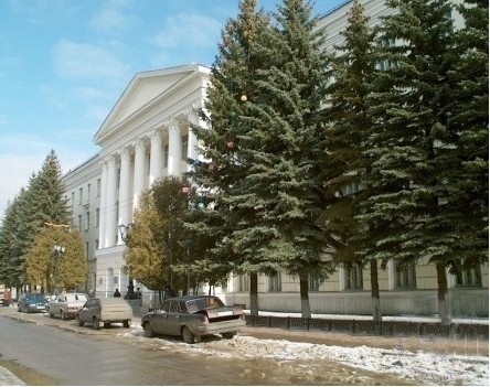 奥廖尔国立大学