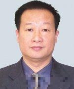 肖芳德