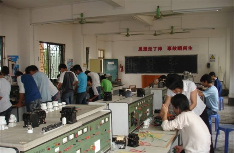 昭通职业技术学校