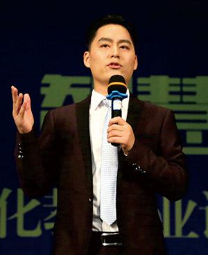 杨宝