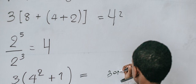 2023宜昌机电工程学校开设的专业一览表