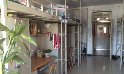 资阳市雁江区忠义高级职业中学宿舍