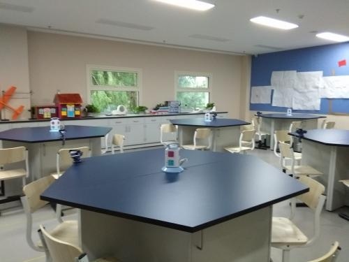 北京明诚外国语学校黄石学院