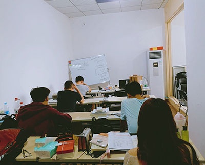 山东科技大学外国语学院