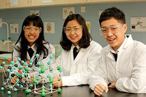 成都欧爱思学校（原牛津国际公学成都学校）实验课