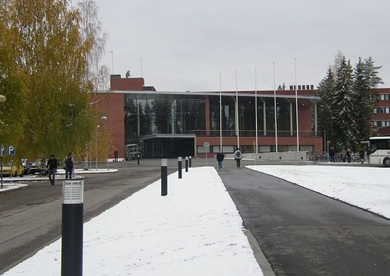 拉普兰塔理工大学