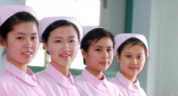 大连铁路卫生学校