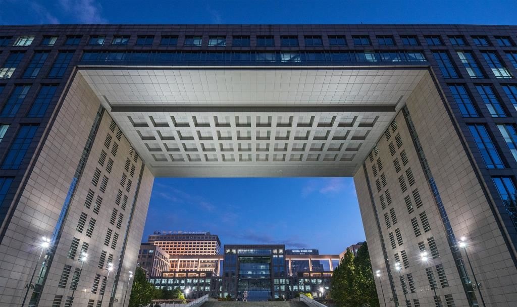 北京航空航天大学