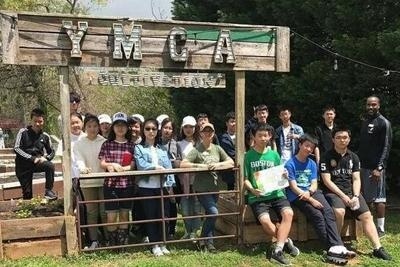 学生们的集体合照