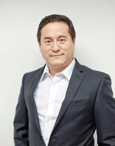 郝永强深圳集团服装设计教育中心副校长