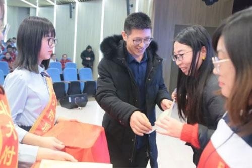 北大附属实验学校