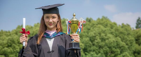 硕士
