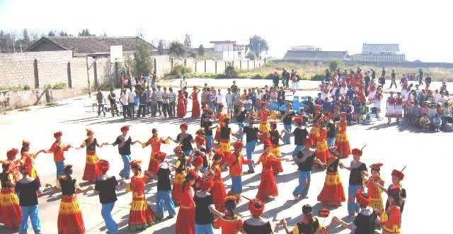 凉山民族师范学校五年制大专收费标准