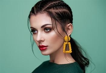 眼睛就像黑宝石